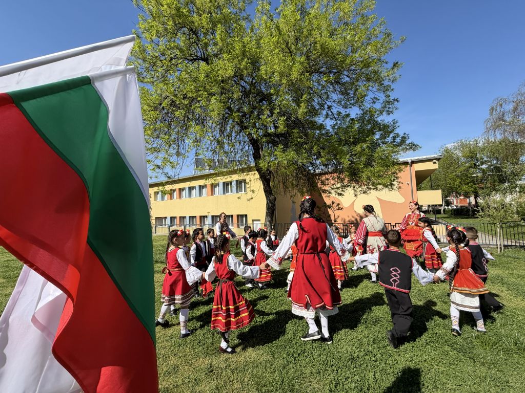 Международен ден на танца - ДГ Калинка - Гоце Делчев